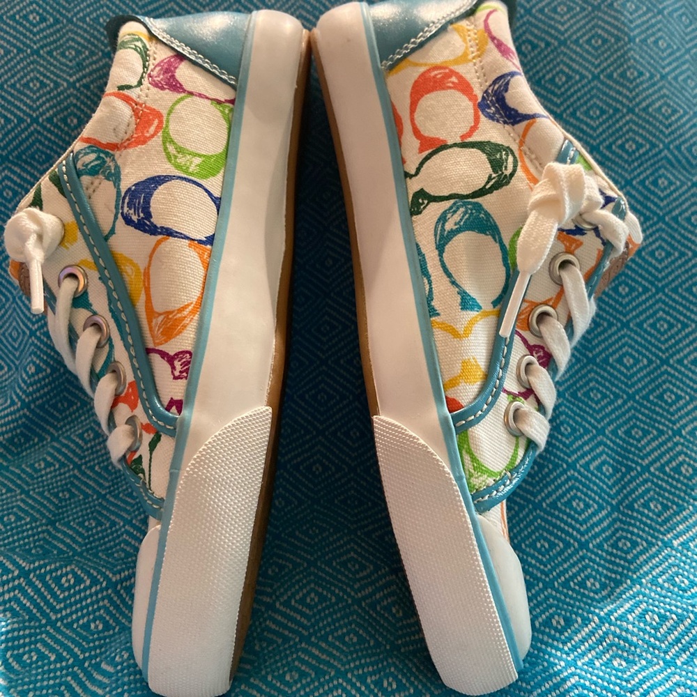 NWOT Coach sneakers size 6 - Picture 2 of 5